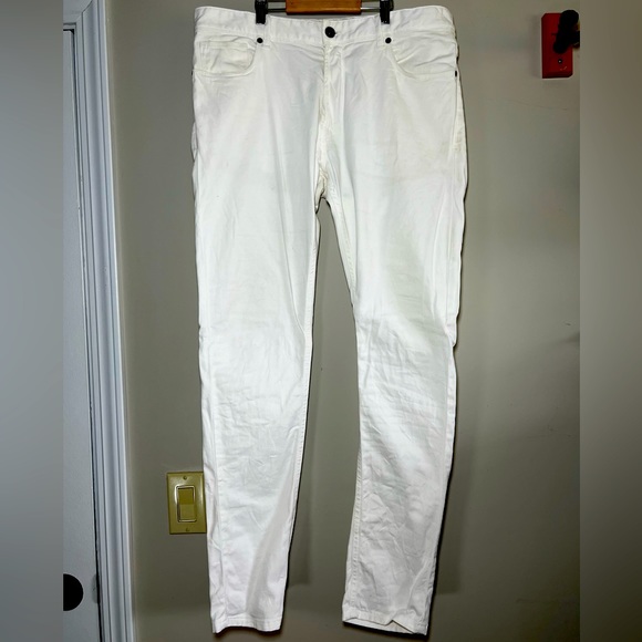 Zara Other - ZARA white slim fit jeans